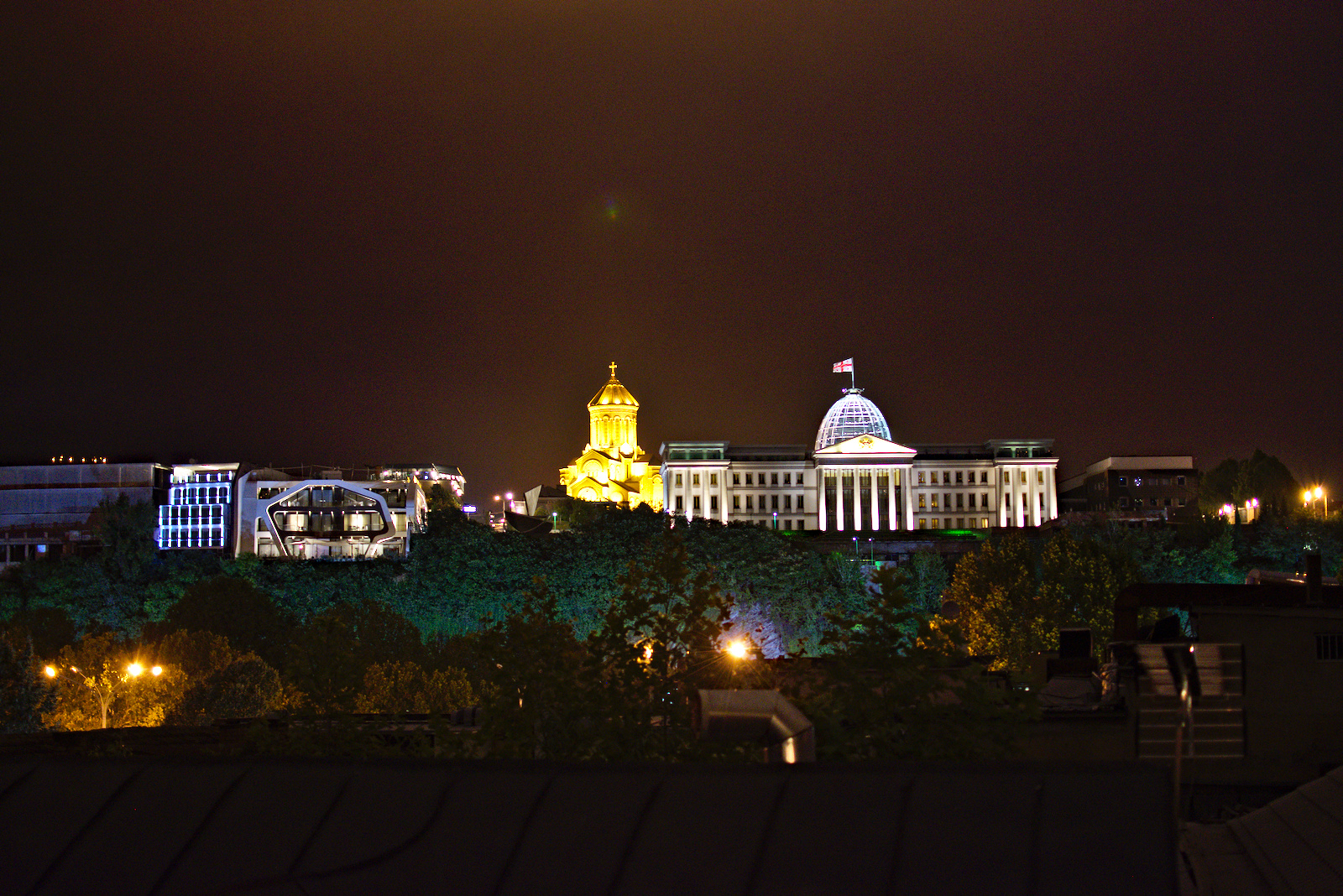Blick vom Restaurant auf die Dächer der Stadt